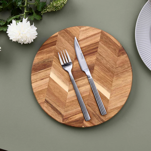 groovycutlery_66470664736649289548_2025