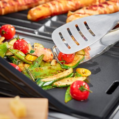25243_03_Premium_Barbecue_Grillzange